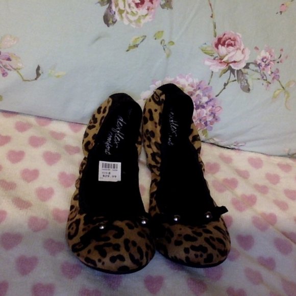 NEW Deflex Comfort Leopard Print Flats Size 8 - Picture 3 of 5